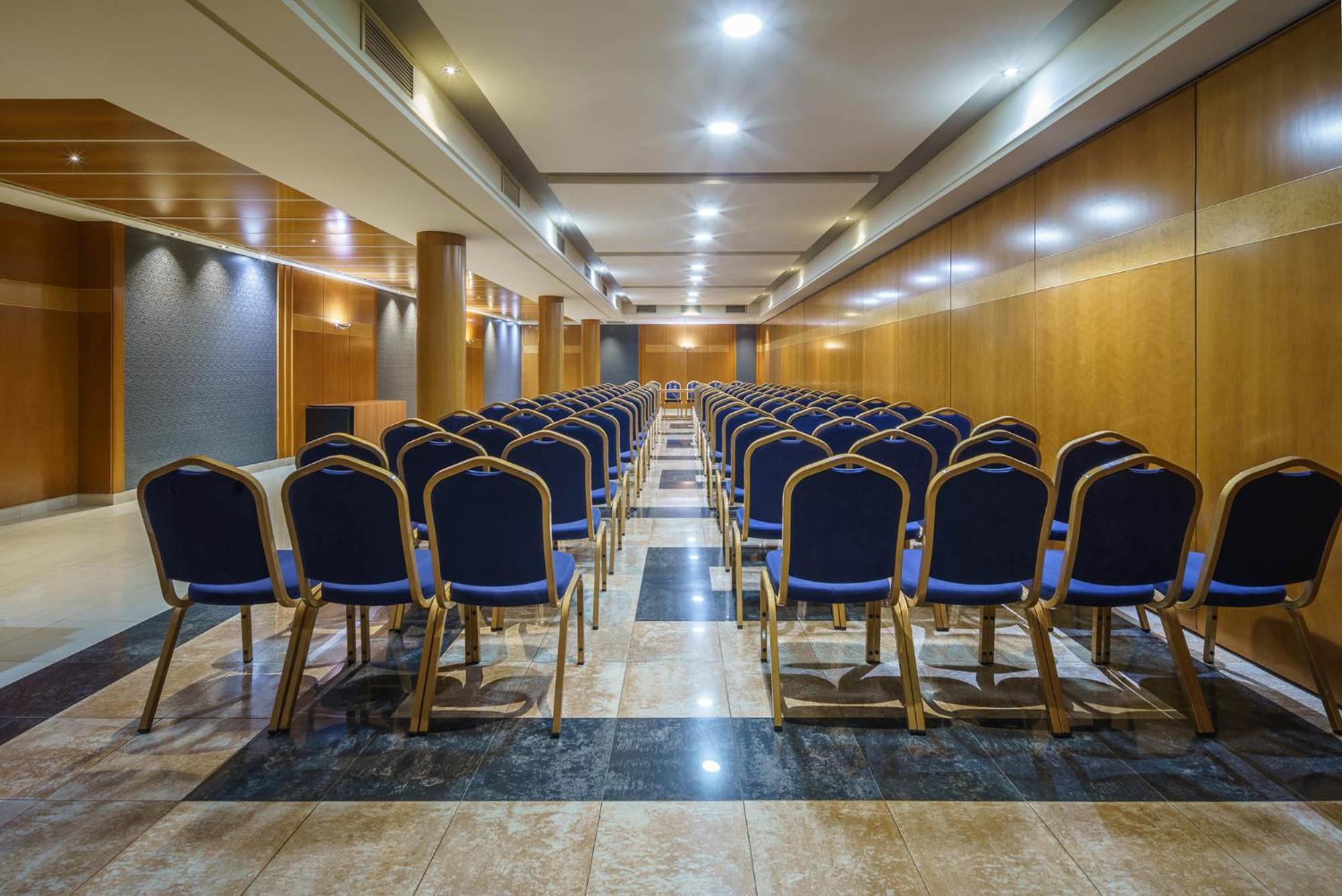 Exe Almeria Centro Екстер'єр фото